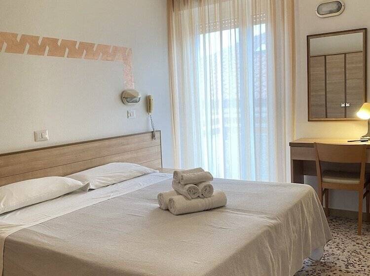 هتل Ravello Adults Only