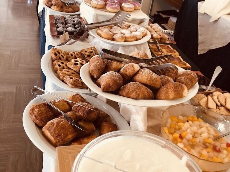 هتل Ravello Adults Only