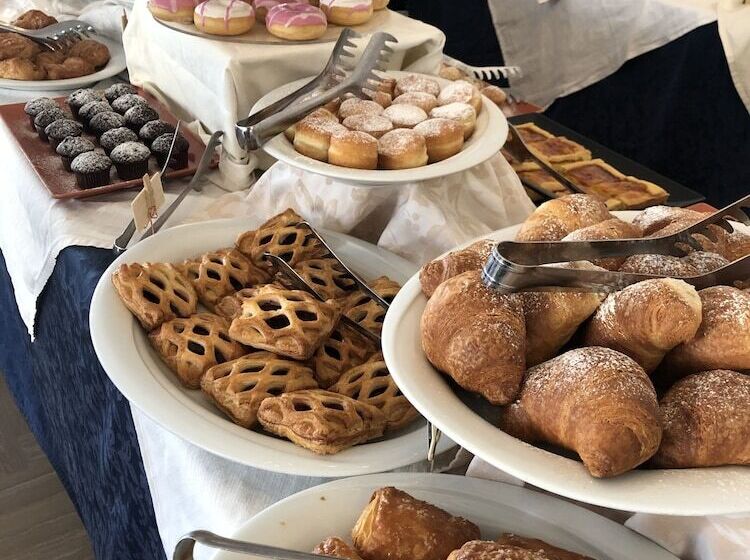 هتل Ravello Adults Only