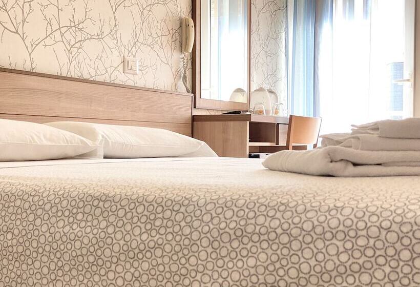 هتل Ravello Adults Only