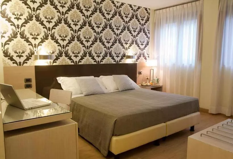 هتل Residence Ristorante Ramandolo