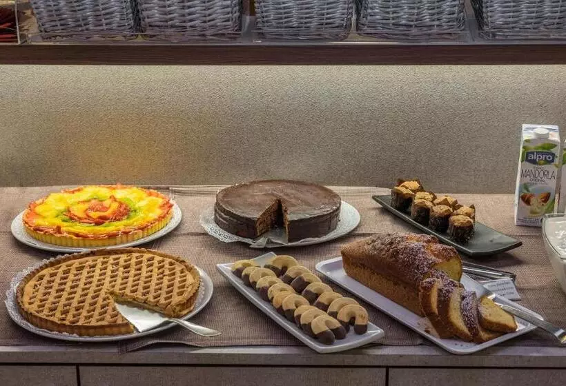هتل Residence Ristorante Ramandolo