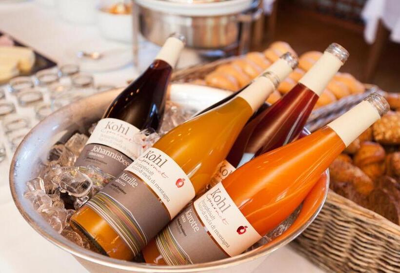 Отель Tre Cime Sesto   Sexten