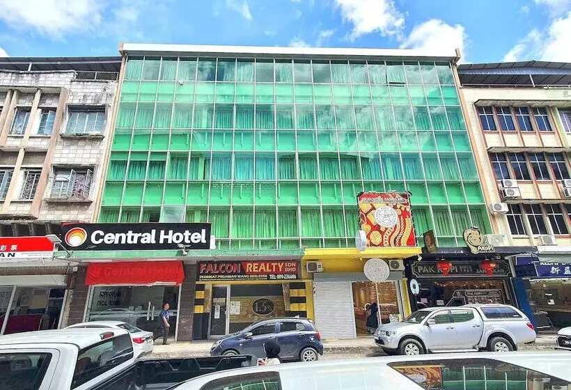 ホテル Capital O 90939 Sandakan Central