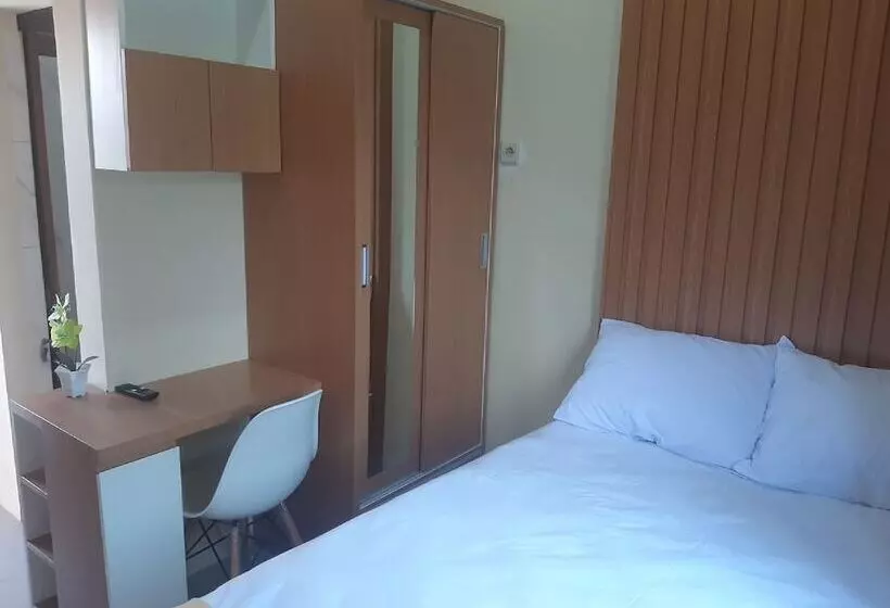 Hotelli Capital O 93719 Homestay Omah Bidadari