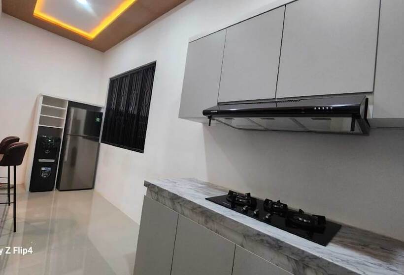 Hotel Capital O 93719 Homestay Omah Bidadari