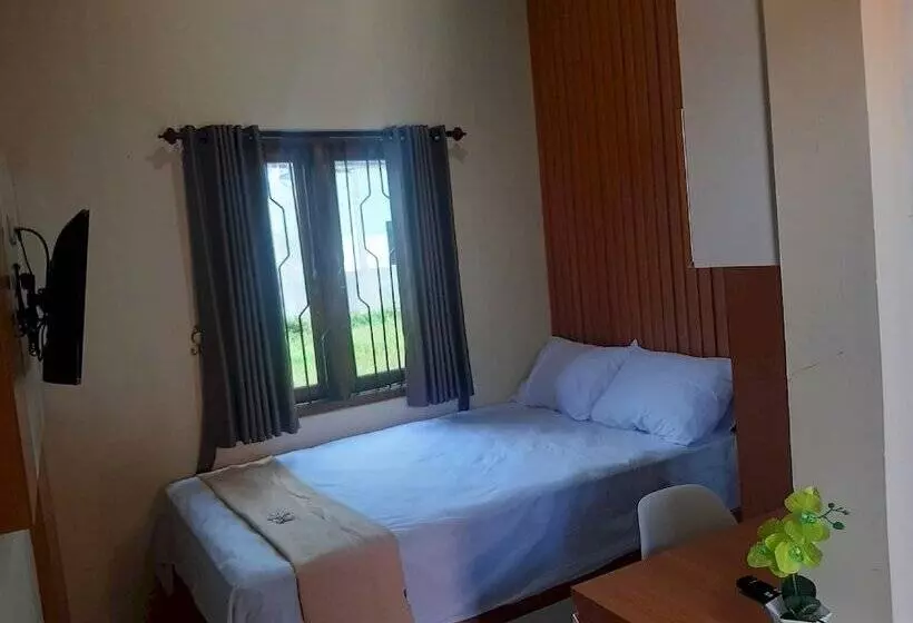 Hotelli Capital O 93719 Homestay Omah Bidadari