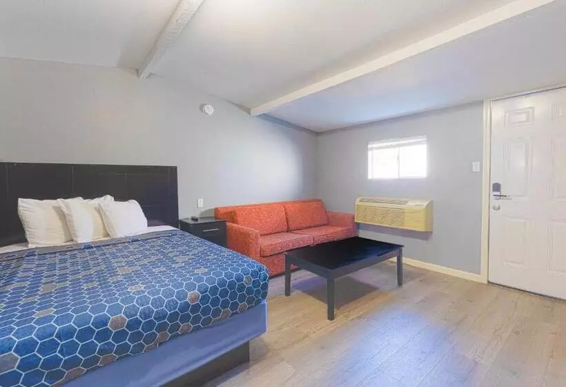 Hotelli Sands Inn