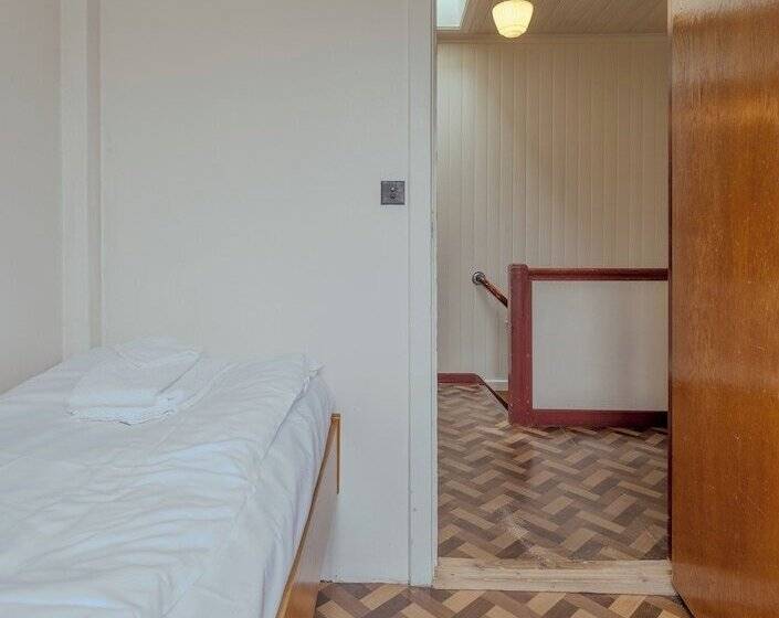 Pensão The Cookie Store Guesthouse