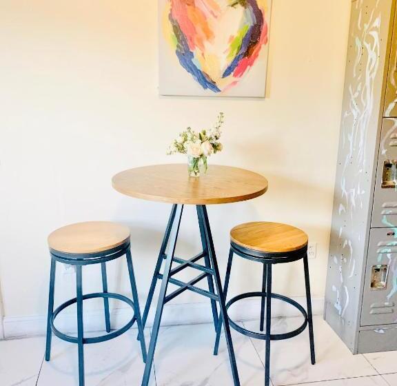 Hostel All Women Dorms Private Bathroom All Men Dorms No Mix Dorms Free Sunday Bbq Wifi Long Term S