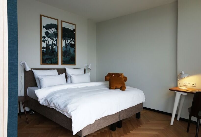 Hood House Kassel Volldigitales Serviced Apartment