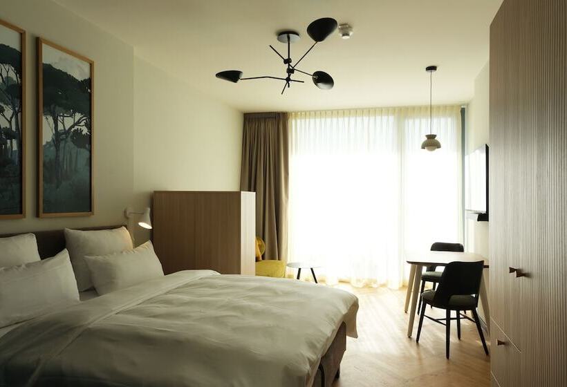 Hood House Kassel Volldigitales Serviced Apartment