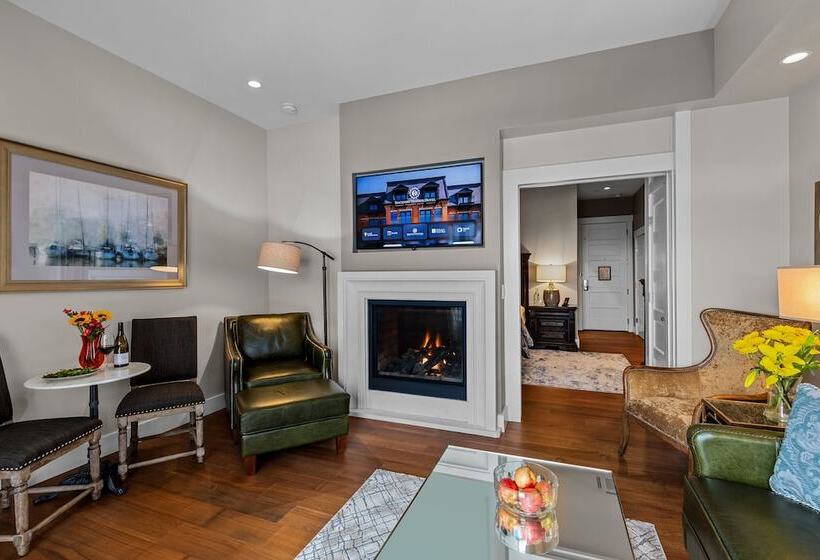 فندق Rockport Harbor