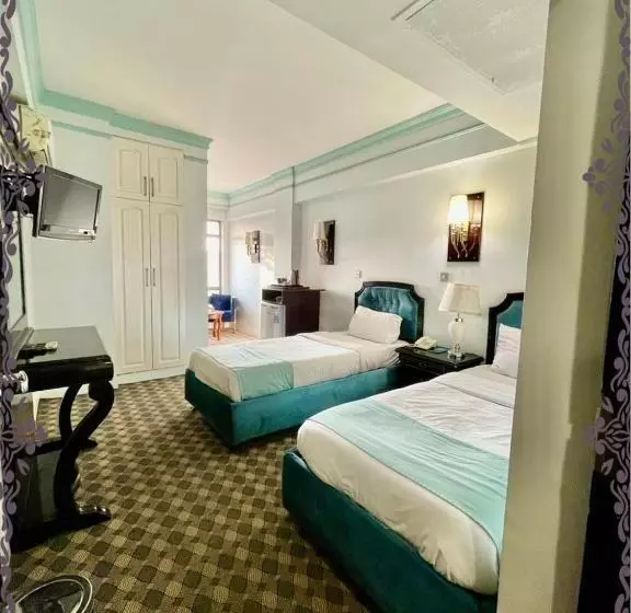 Al Sadier Place Hotel & Restaurant