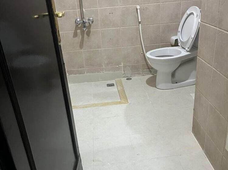 Отель Burj Al Diyafa Mubarak