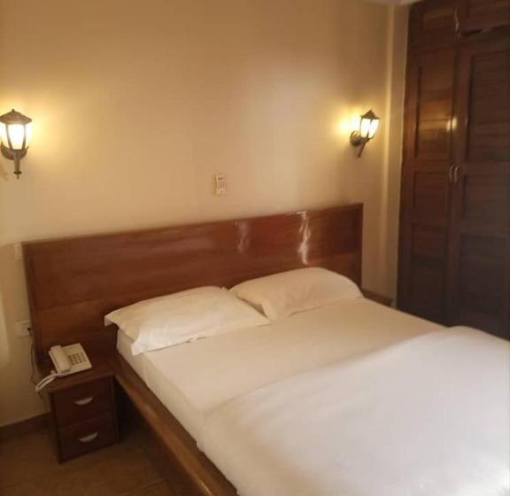 هتل Mako Palace Hôtel