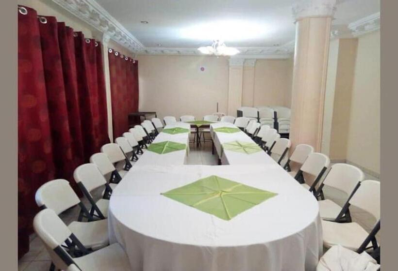 هتل Mako Palace Hôtel