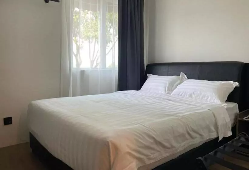 ホテル Soho Tabuan Kuching