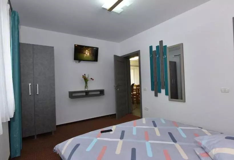 Majatalo Casa Natalia Bușteni