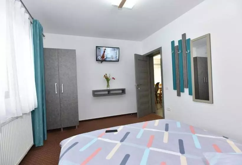 Majatalo Casa Natalia Bușteni