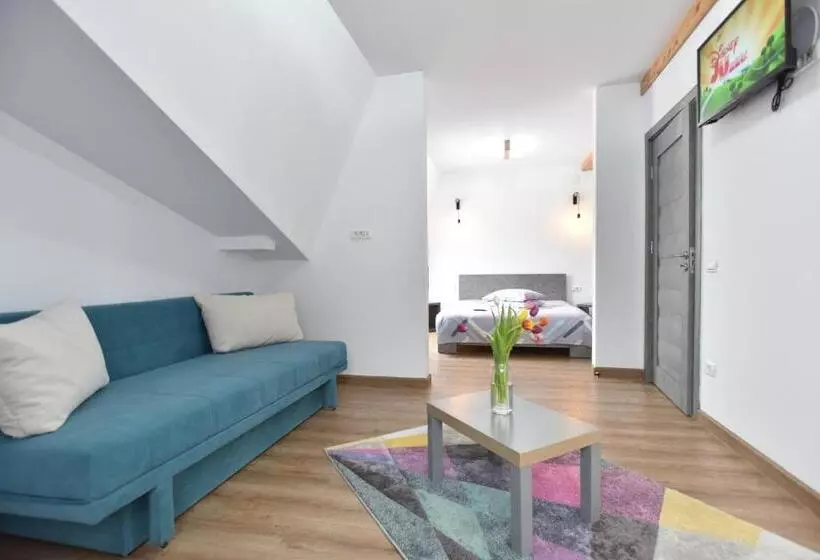 Majatalo Casa Natalia Bușteni