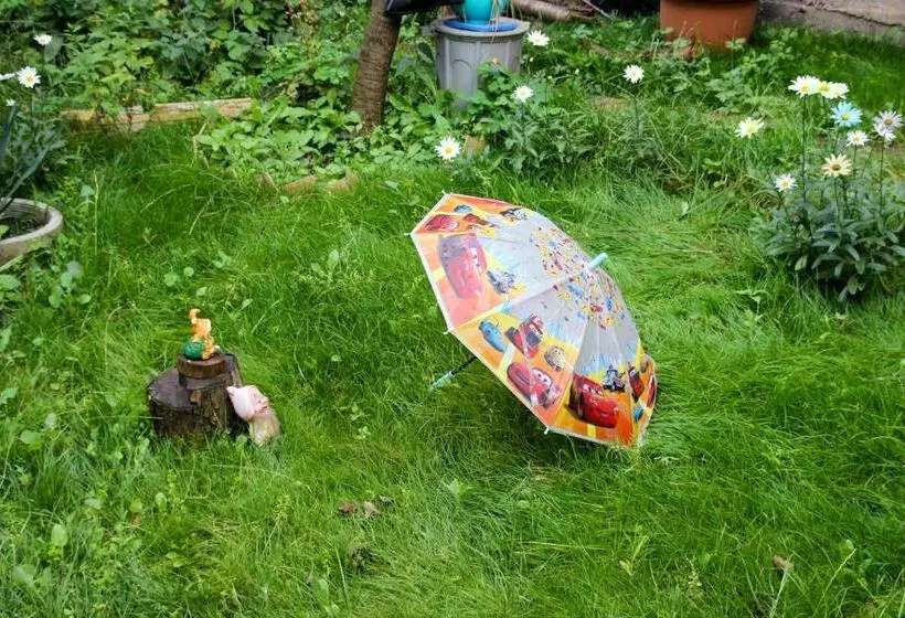 تختخواب و صبحانه Van Garden