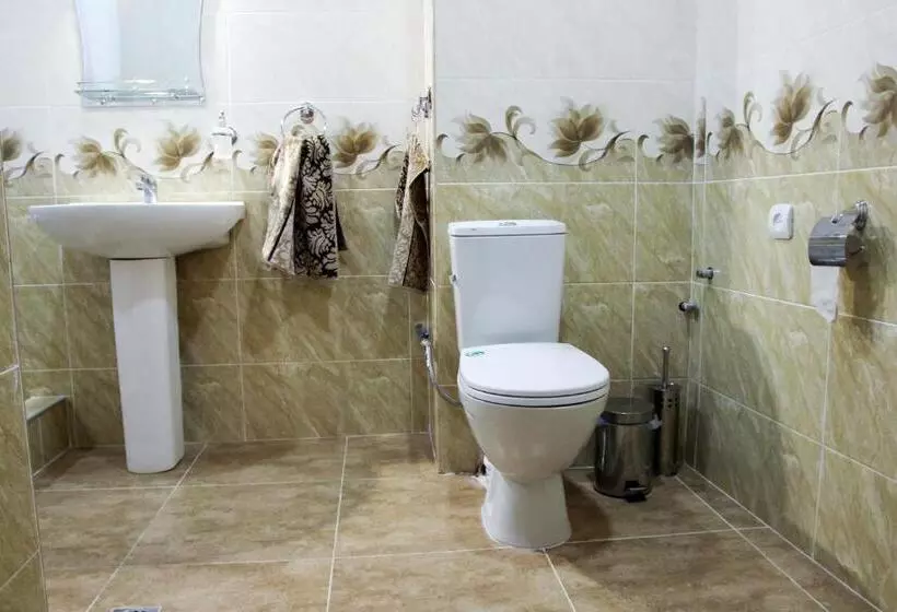 تختخواب و صبحانه Van Garden