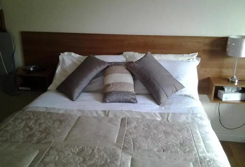 Gardenfield House Bed & Breakfast H91vh02