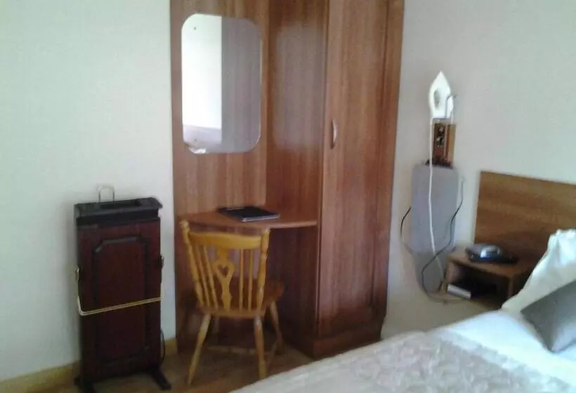 Gardenfield House Bed & Breakfast H91vh02