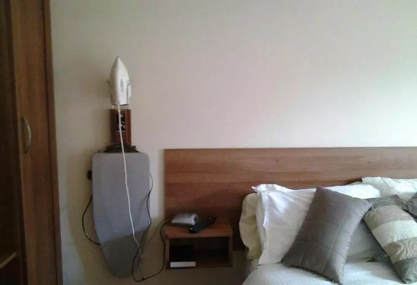 Gardenfield House Bed & Breakfast H91vh02