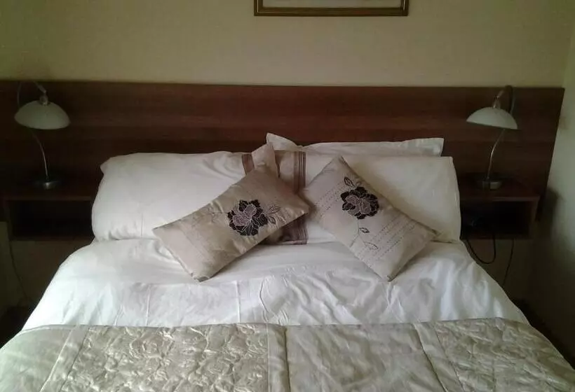 Gardenfield House Bed & Breakfast H91vh02