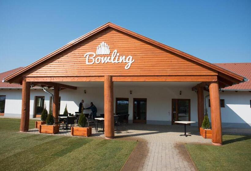 酒店 Zselicvölgy Szabadidőfarm