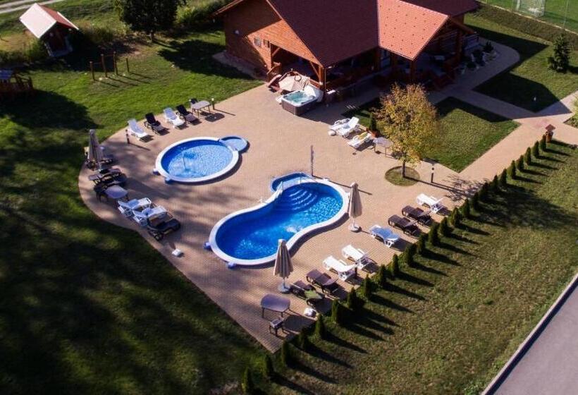 酒店 Zselicvölgy Szabadidőfarm