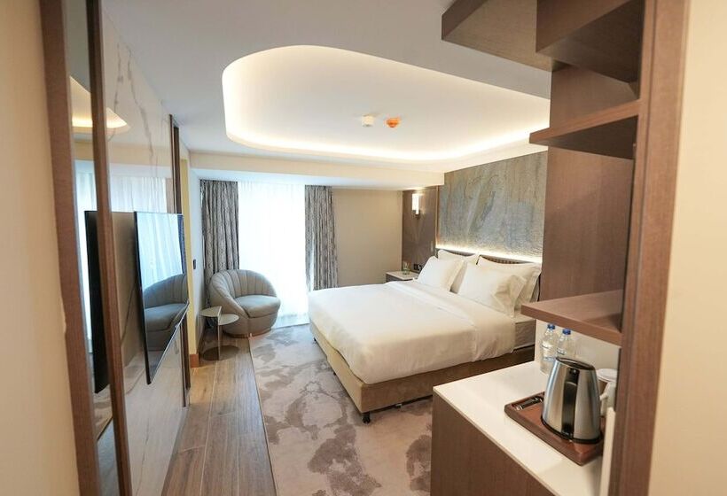 Boreas Hotel, Trademark Collection By Wyndham