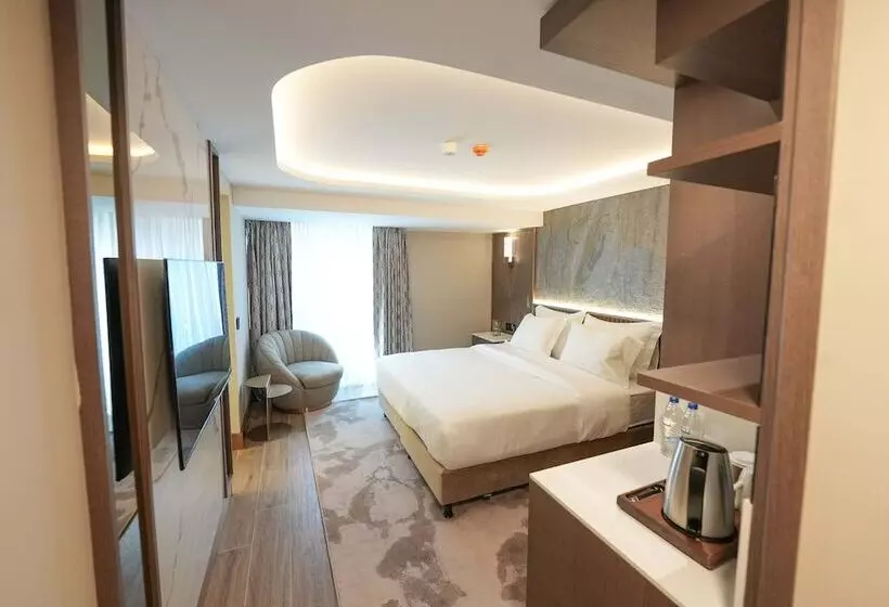 Boreas Hotel, Trademark Collection By Wyndham