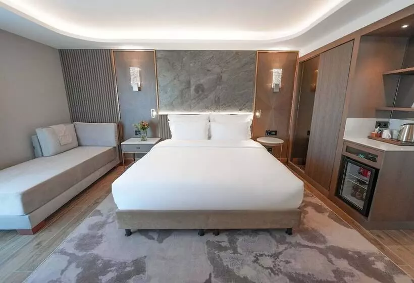 Boreas Hotel, Trademark Collection By Wyndham