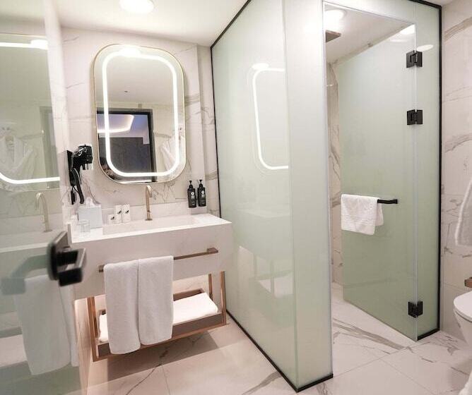 Boreas Hotel, Trademark Collection By Wyndham