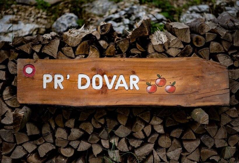 تختخواب و صبحانه Tourist Farm Pr Dovar