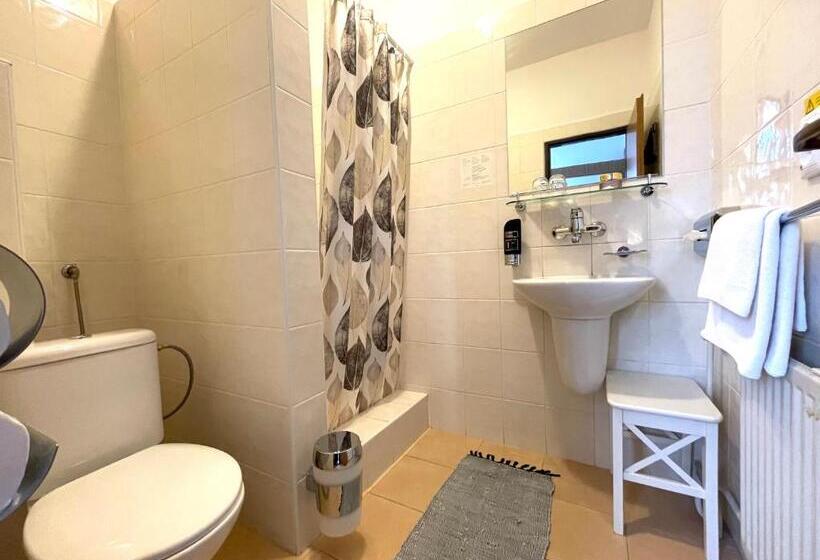 Отель Art Pension Dans Le Parc