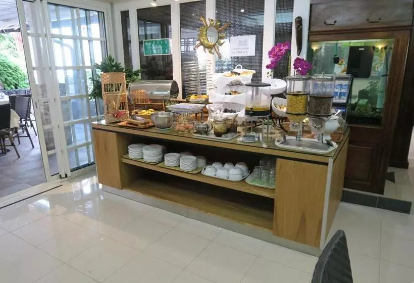 هتل Central