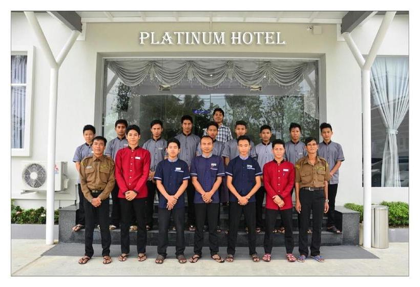 هتل Platinum River View