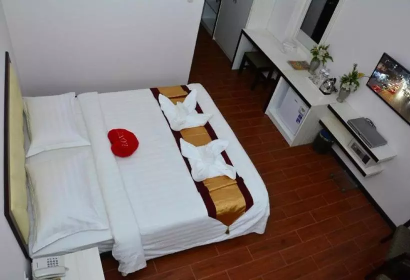 Hotel Platinum River View