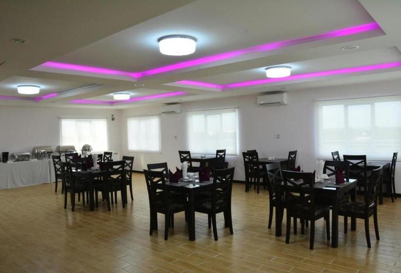 هتل Platinum River View