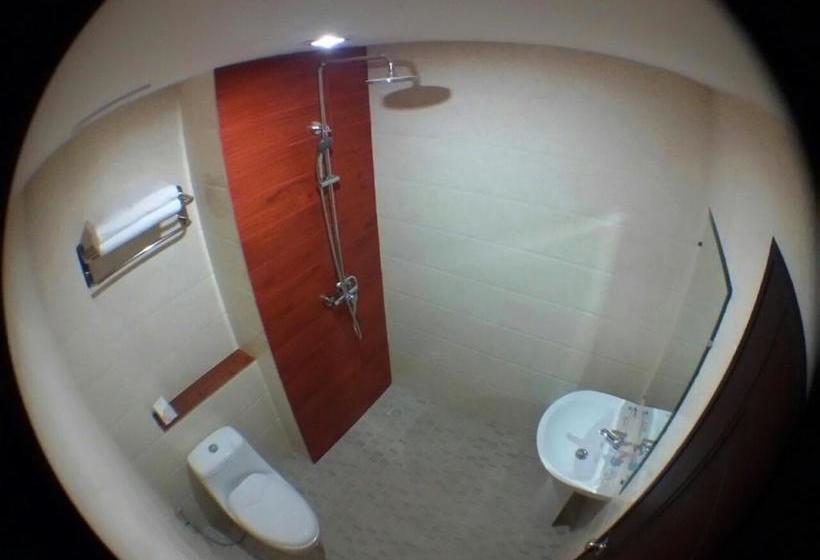 هتل Platinum River View