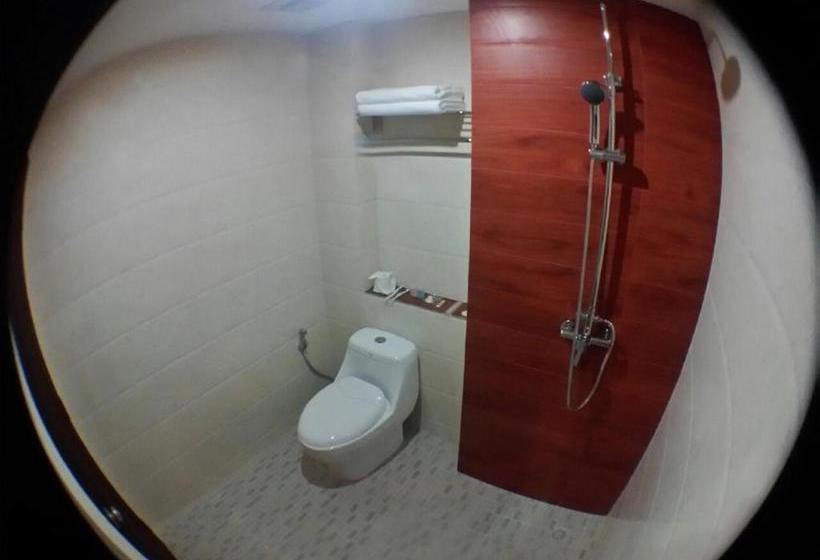 هتل Platinum River View