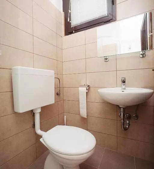 هتل Prenočišča Prisoje