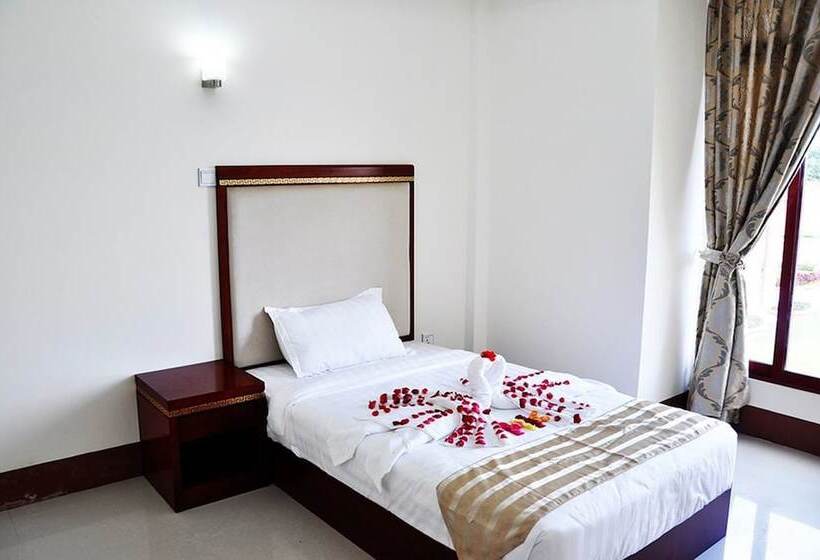 هتل Rose Land Apartment