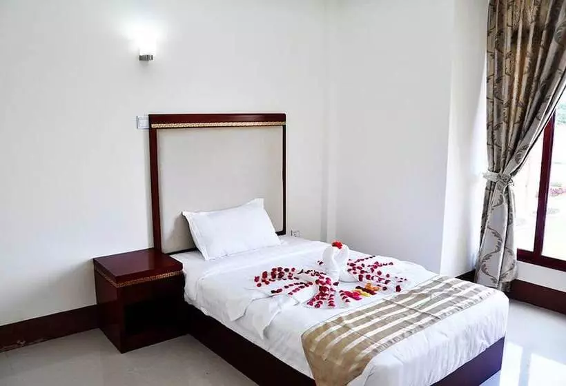 هتل Rose Land Apartment