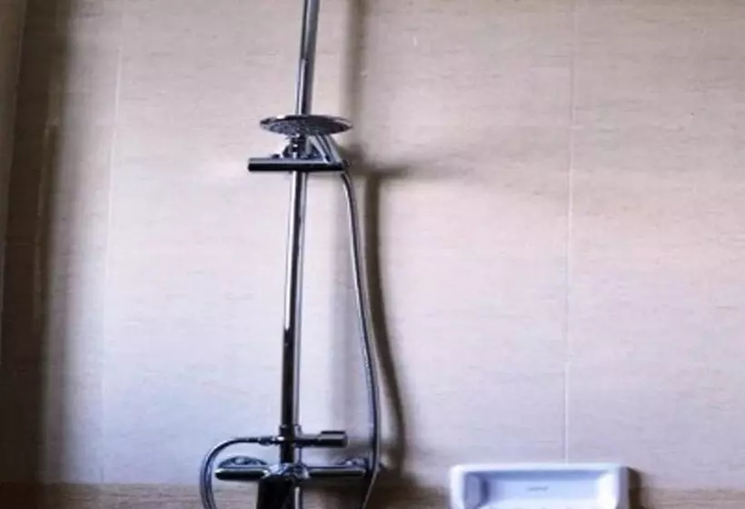 هتل Rose Land Apartment
