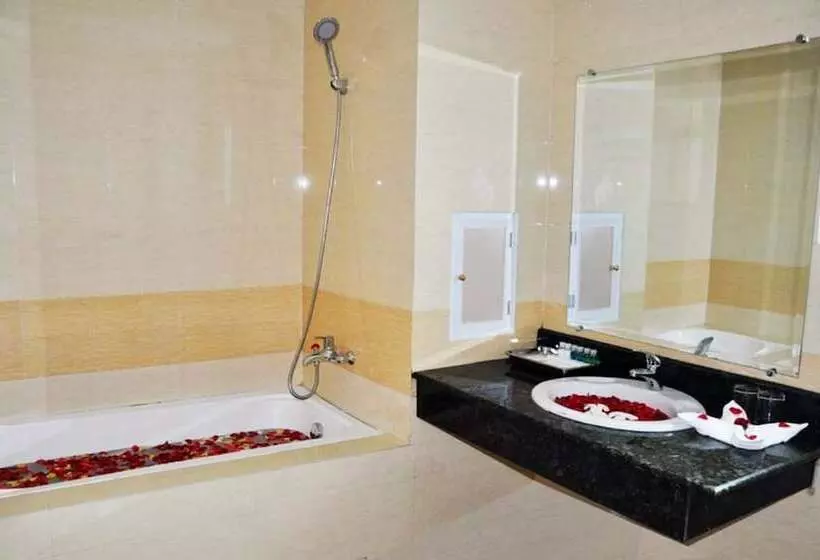 هتل Rose Land Apartment